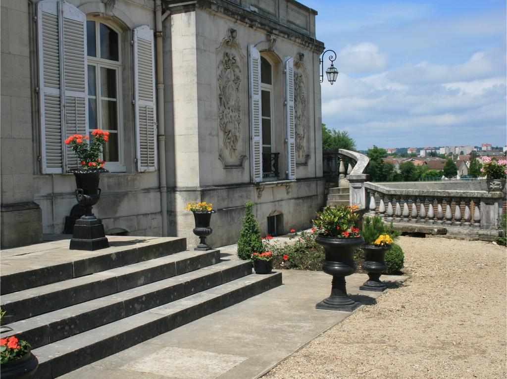 Château du Clos Mortier Saint-Dizier Exterior foto